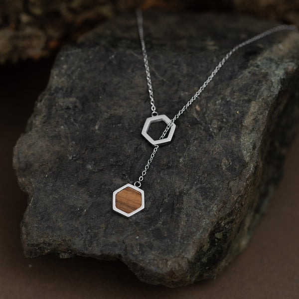 Hexonix Halskette (Nuss / silber / Rhodium)